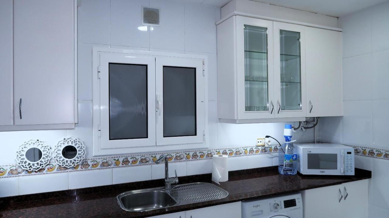 Entire Apartment , 2 Bedrooms Newly Remodeled Center Sitges Barcelona 外观 照片