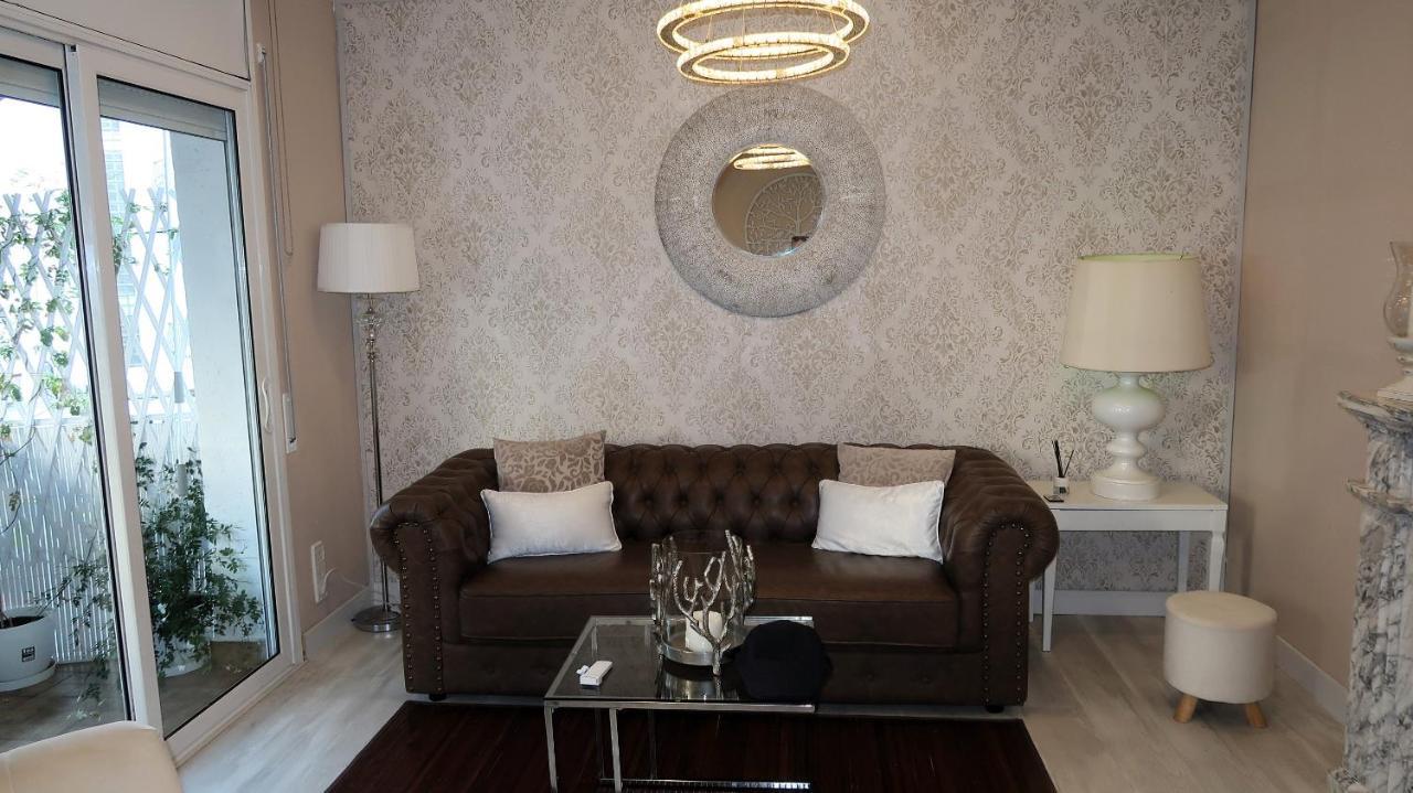 Entire Apartment , 2 Bedrooms Newly Remodeled Center Sitges Barcelona 外观 照片