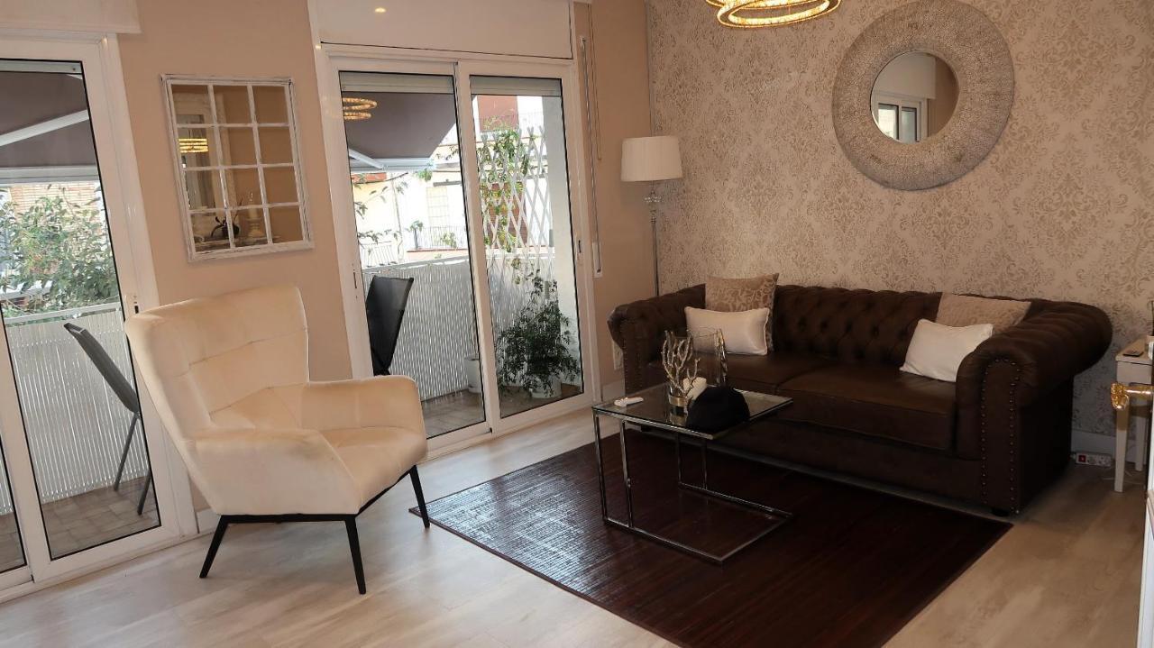 Entire Apartment , 2 Bedrooms Newly Remodeled Center Sitges Barcelona 外观 照片