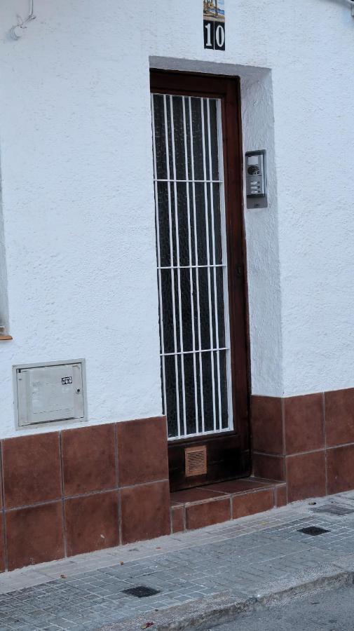 Entire Apartment , 2 Bedrooms Newly Remodeled Center Sitges Barcelona 外观 照片
