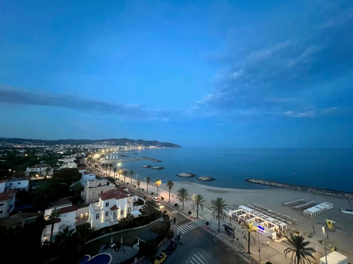 Entire Apartment , 2 Bedrooms Newly Remodeled Center Sitges Barcelona 外观 照片